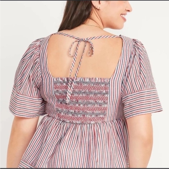 Old Navy Size Small Red, White, and Blue Bohemian Style Open-Back Top. - Picture 2 of 7